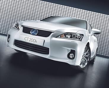 Mehr Hybride von Lexus