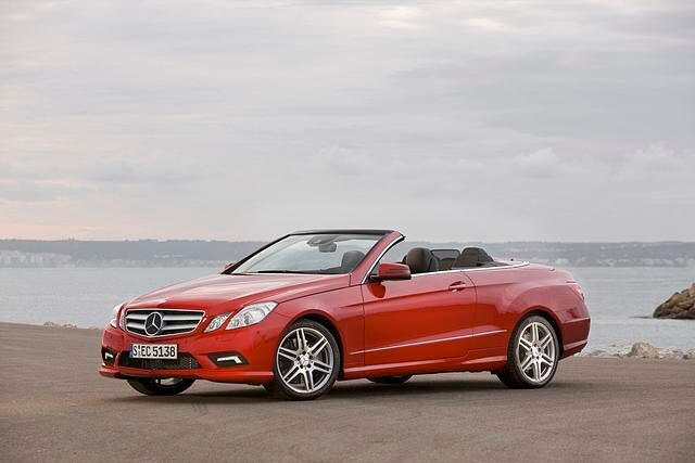 Mercedes-Benz E-Klasse Cabriolet: Über Technik definiert (Kurzbericht). Foto: Daimler