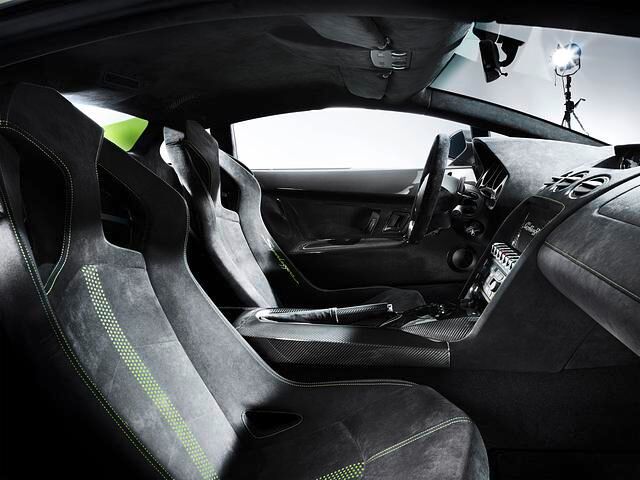 Lamborghini Gallardo LP 570-4 Superleggera: Leichter und stärker, Foto: Matthias Knödler/SP-X