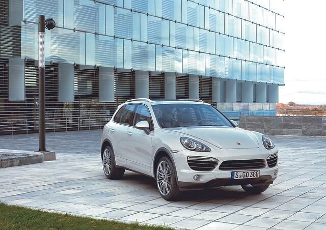Porsche Cayenne II: Größer + schlanker = moderner, Foto: Porsche