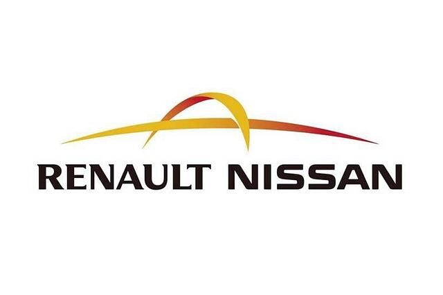 Renault und Daimler: Deutsch-französische Freundschaft. Foto: Renault-Nissan