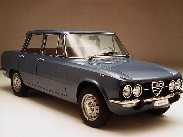 Alfa Giulietta: Mit Julchen auf Erprobungsfahrt, Alfa Guilia Berlina, Bj. 1962-1978, Foto: Alfa