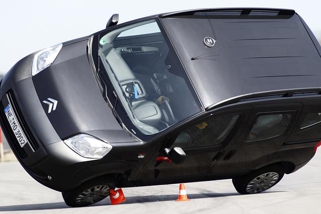 ADAC kippt Citroen Nemo