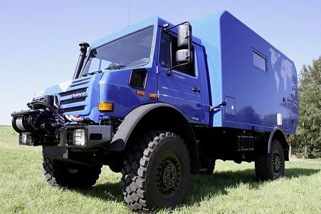Unimog U 4000: Basis für ein Extrem-Mobil