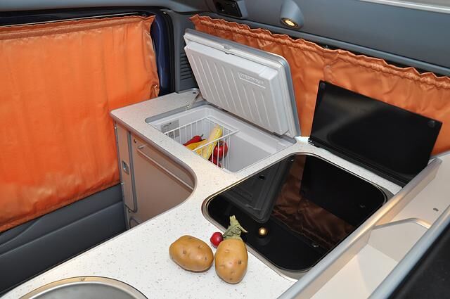 Frisch gestrichen: Wohnmobil Ford Transit Nugget, Foto: Ford