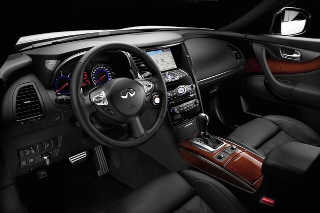 Infiniti FX 30d: Europa-Motor für US-SUV (Kurzfassung), Foto: Infiniti