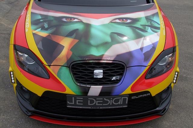Böser Seat zur WM: Leon Cupra R \"Deutschland\". Foto: Kobia