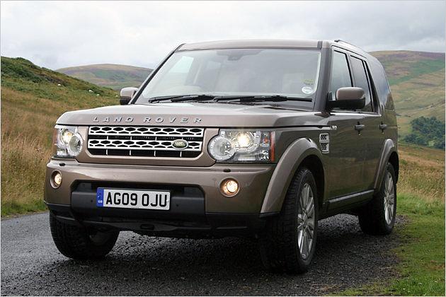 Er ist nicht breiter geworden, aber er wirkt so: Der neue Land Rover Discovery