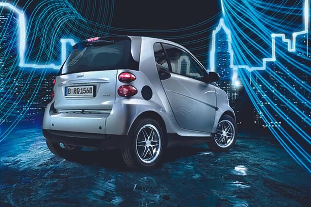 Alter Jahrgang: Smart-Sondermodell \"limited silver\", Foto: Smart