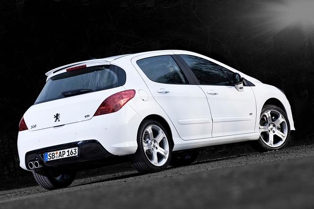 Peugeot 308 GTi: 200 Pferdestärken zum attraktiven Preis