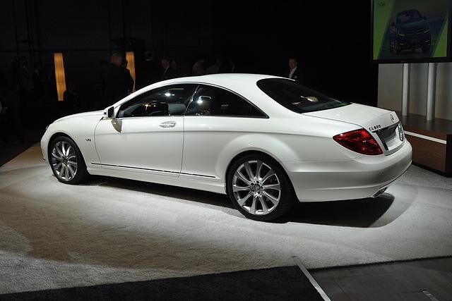 Mercedes CL: Sicherer und deutlich sparsamer