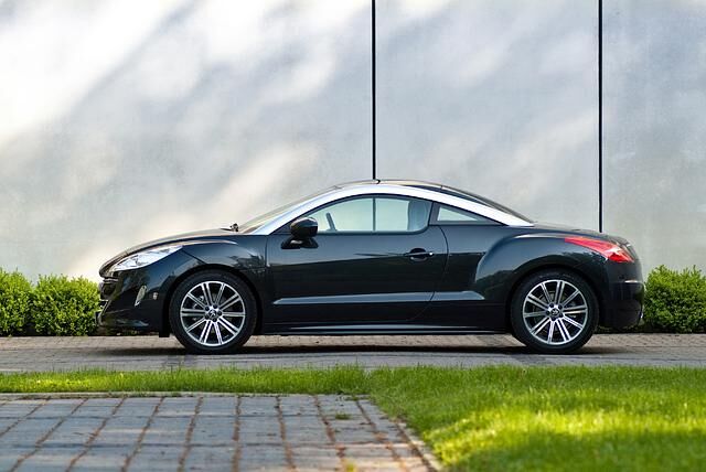 Peugeot RCZ funkt SOS