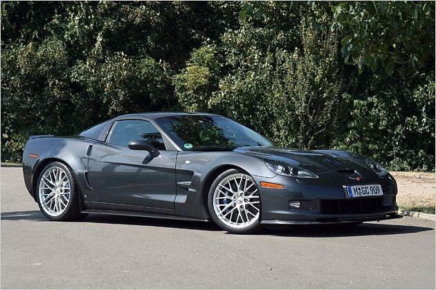 Die großen Luftauslässe hinter den Vorderrädern unterscheiden die ZR1 von den anderen Corvette-Modellen C6 und Z06