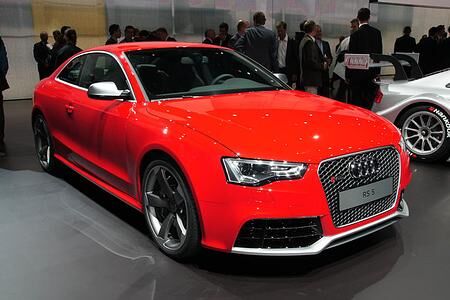 Audi RS5 - Hochleistungs-Coupé mit geschärftem Blick