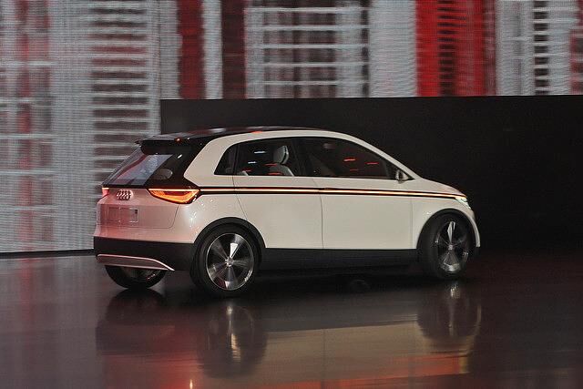 Der Kleinwagen ist mit einem 70 kW/95 PS starken Elektroantrieb ausgestattet