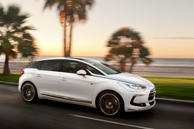 Die 4,52 lange Limousine ist 25 Zentimeter kürzer als der C5