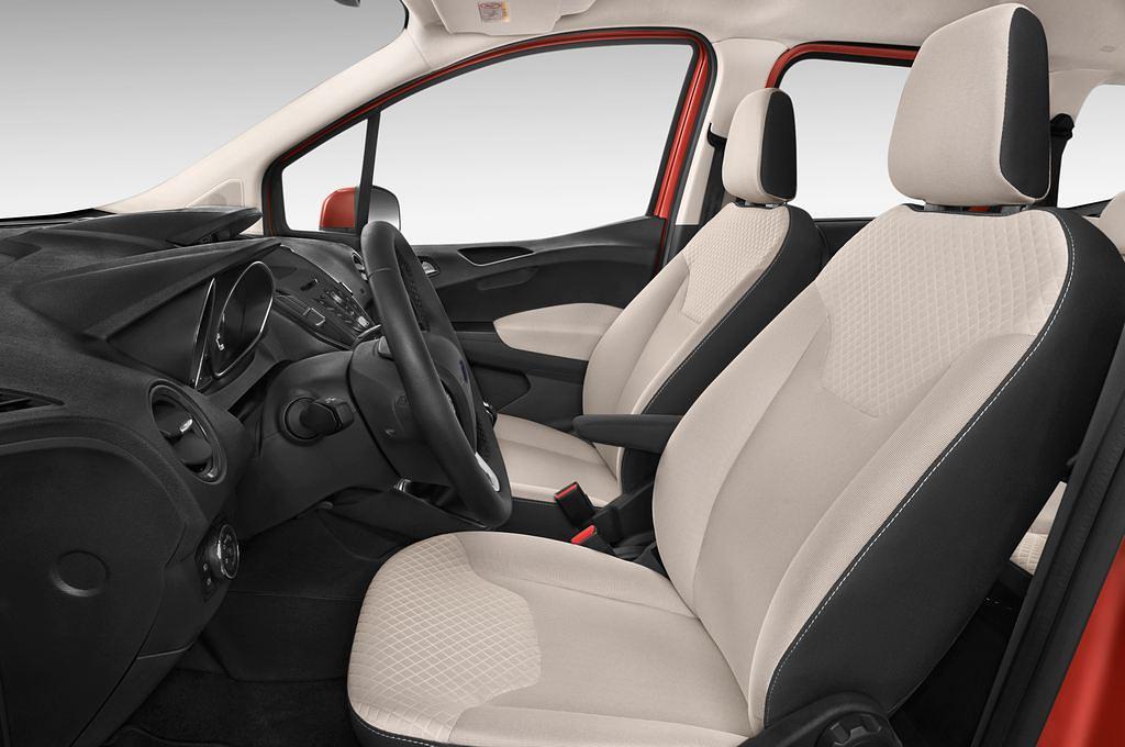 Ford Tourneo Courier (Baujahr 2015) Titanium 5 Türen Vordersitze