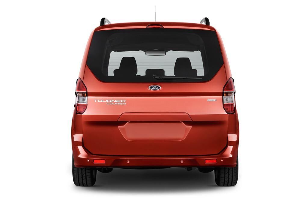Ford Tourneo Courier (Baujahr 2015) Titanium 5 Türen Heckansicht