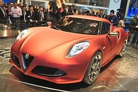Zwei Pole in Genf - Autosalon zwischen Spaß und Vernunft (Kurzfassung)
