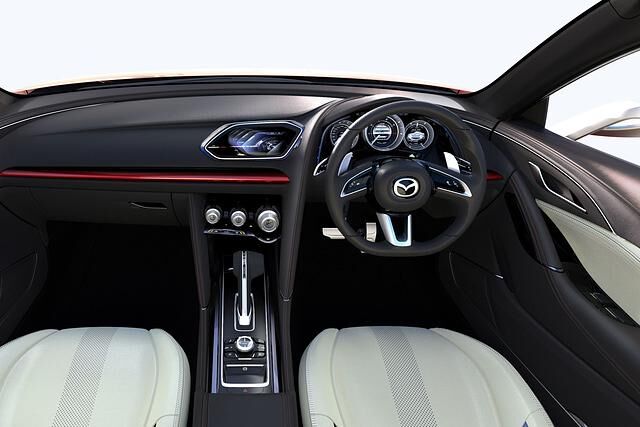 Zum Skyactive-Paket gehört auch das erste regenerative Bremssystem von Mazda