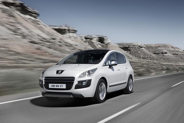 Sparsame SUV - Knausern auf allen Vieren