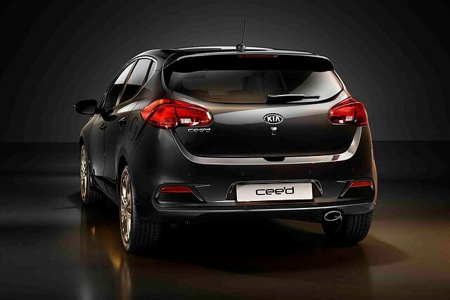 Der neue Ceed ist länger, breiter und flacher als sein ab 2006 gebauter Vorgänger