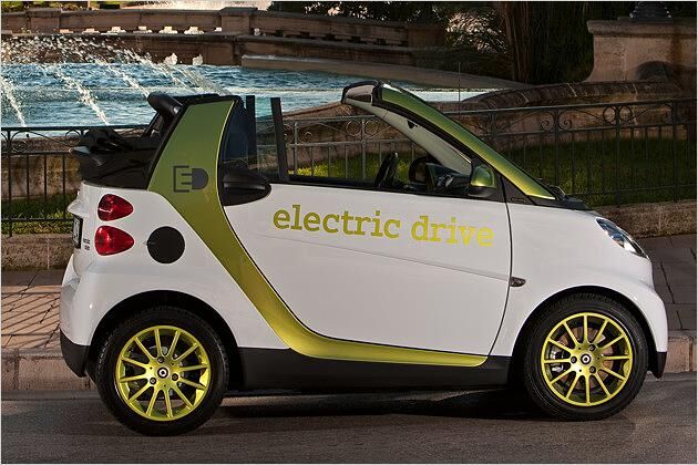 Erst ab 2012 soll der Smart ed in Großserie gebaut werden