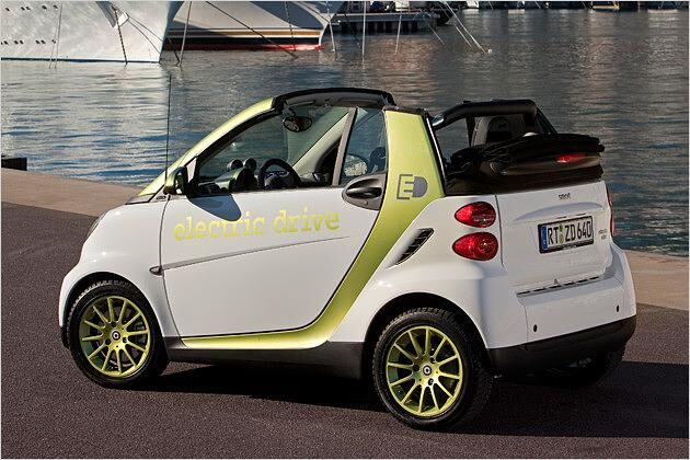 Lokal emissionsfrei und geräuscharm: Das Smart-Cabrio mit Elektroantrieb