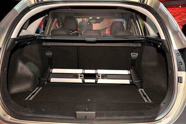 Der Laderaum des Kombis fasst zwischen 528 und 1.642 Liter