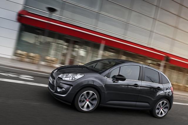 Der Citroen C3 ist als tiefer gelegtes Sondermodell zu haben