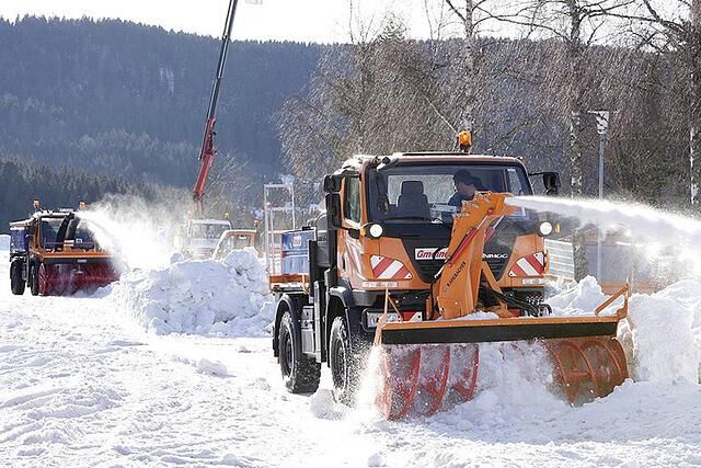 Das Universalmotorgerät, kurz Unimog, ist für alle Verkehrsteilnehmer eigentlich ein guter Bekannter