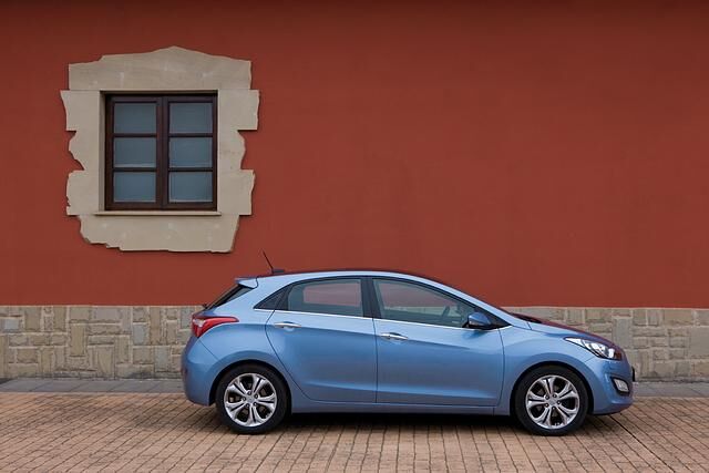 Einstiegsmotor ist ein 73 kW/99 PS starker 1,4-Liter-Benziner