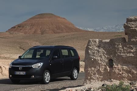 Dacia Lodgy - Billig und preiswert zugleich (Kurzfassung) Dacia Lodgy - Billig und preiswert zugleich (Kurzfassung)