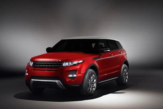 Ab Herbst steht der Evoque bei den Händlern