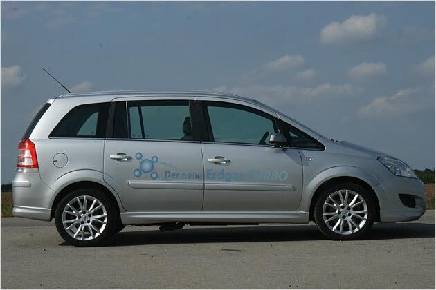 Der Zafira ist knapp 4,50 Meter lang