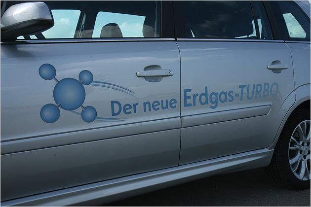 Unser Zafira macht aus seinem monovalenten Alternativ-Antrieb keinen Hehl
