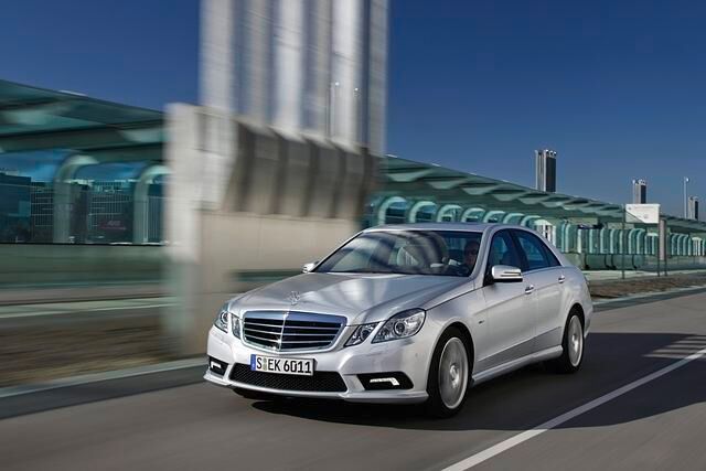 Mercedes E-Klasse - Effizienter Dienstwagen (Kurzfassung)