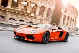 Lamborghini Aventador LP 700-4 - Präzisionswaffe für PS-Fanatiker (Kurzfassung)