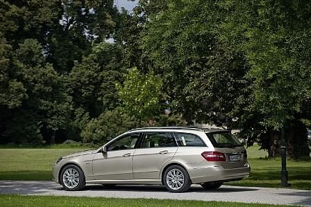 Mercedes E 200 CGI T - Weniger im Mehr