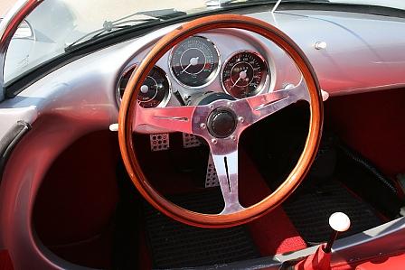 Chamonix Roadster - Geschichtsträchtige Mogelpackung