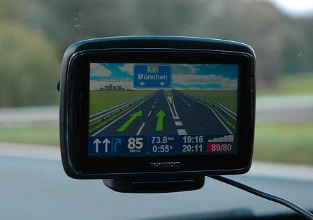 Navi Vergleich: TomTom