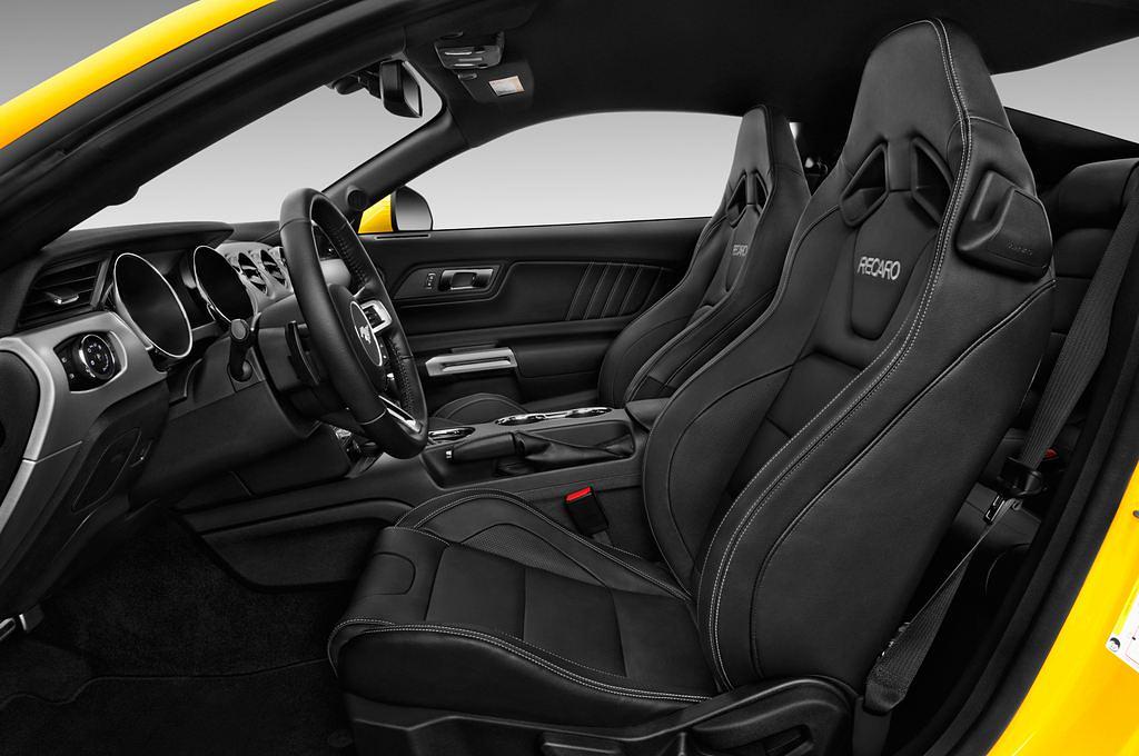 Ford Mustang (Baujahr 2016) - 2 Türen Vordersitze