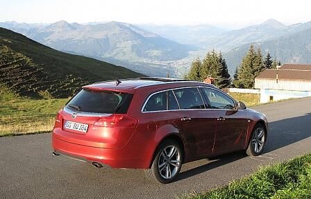 Opel Insignia 2.8 V6 4x4 Sports Tourer