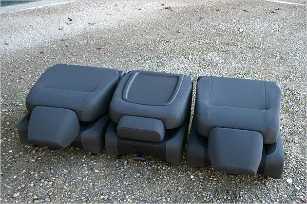 Doch wohin mit den Möbeln? Wer keine Garage hat, muss sie in Wohnung oder Keller zwischenlagern