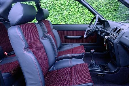 Peugeot 205 GTI