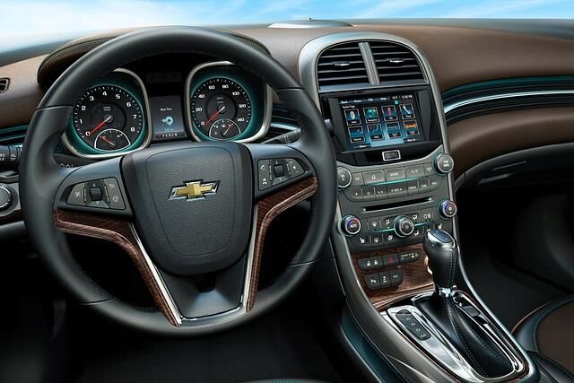 Teile des Innenraums erinnern an den Opel Insignia