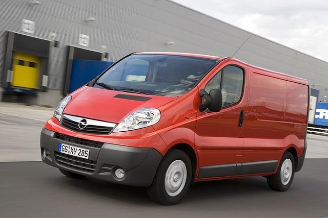 Der Opel Vivaro ist ein enger Verwandter des Trafic