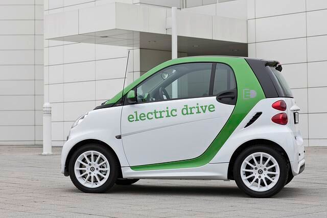 Die Lithium-Ionen-Akkus haben eine Kapazität von 17,6 kWh