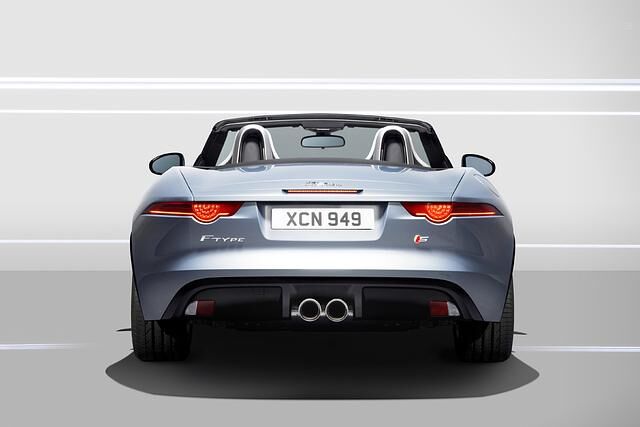 Genau wie der E-Type von 1961 sollte der F-Type ein reinrassiger Sportwagen werden