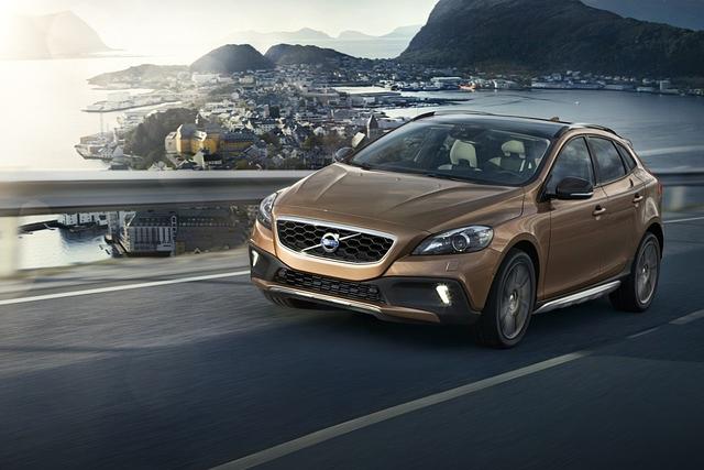 Volvo V40 Cross Country - Höher und kerniger